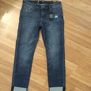 KUT from the Kloth Catherine Boyfriend Jean NWT  size 2